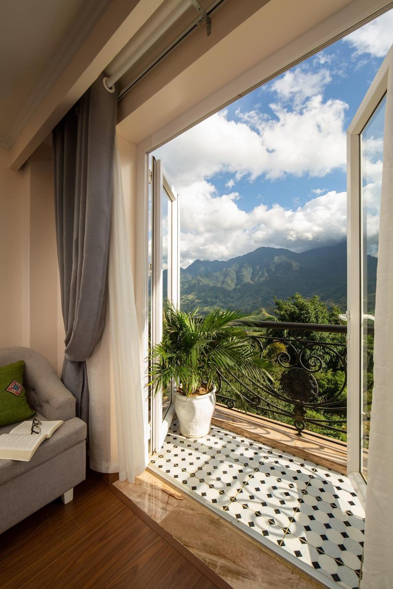 Sapa Praha Hotel Luaran gambar